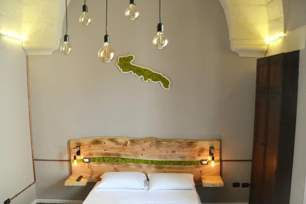 Wineexperience- Wine&Jacuzzi Suite Lecce Ngoại thất bức ảnh